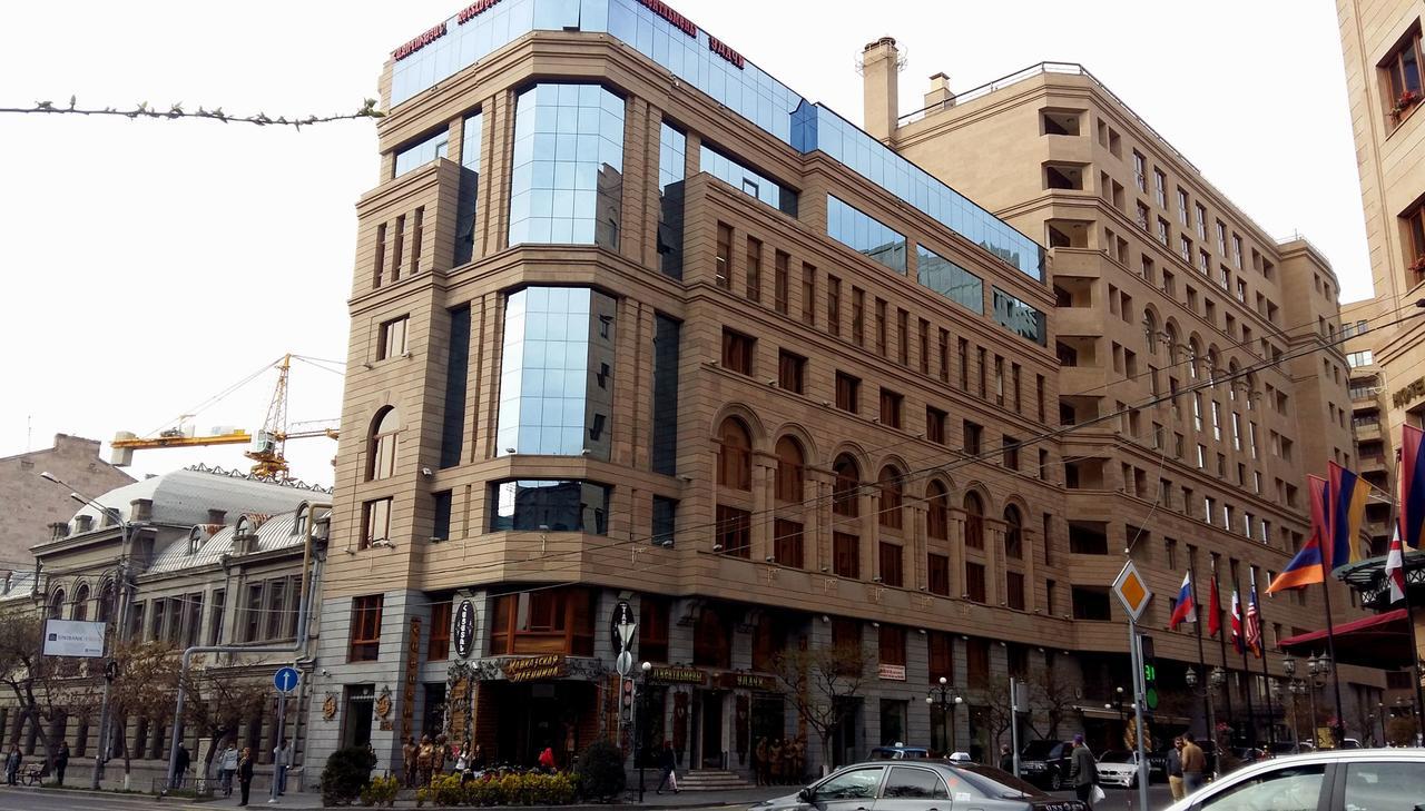 Apartment On 11 Amiryan Street يريفان المظهر الخارجي الصورة